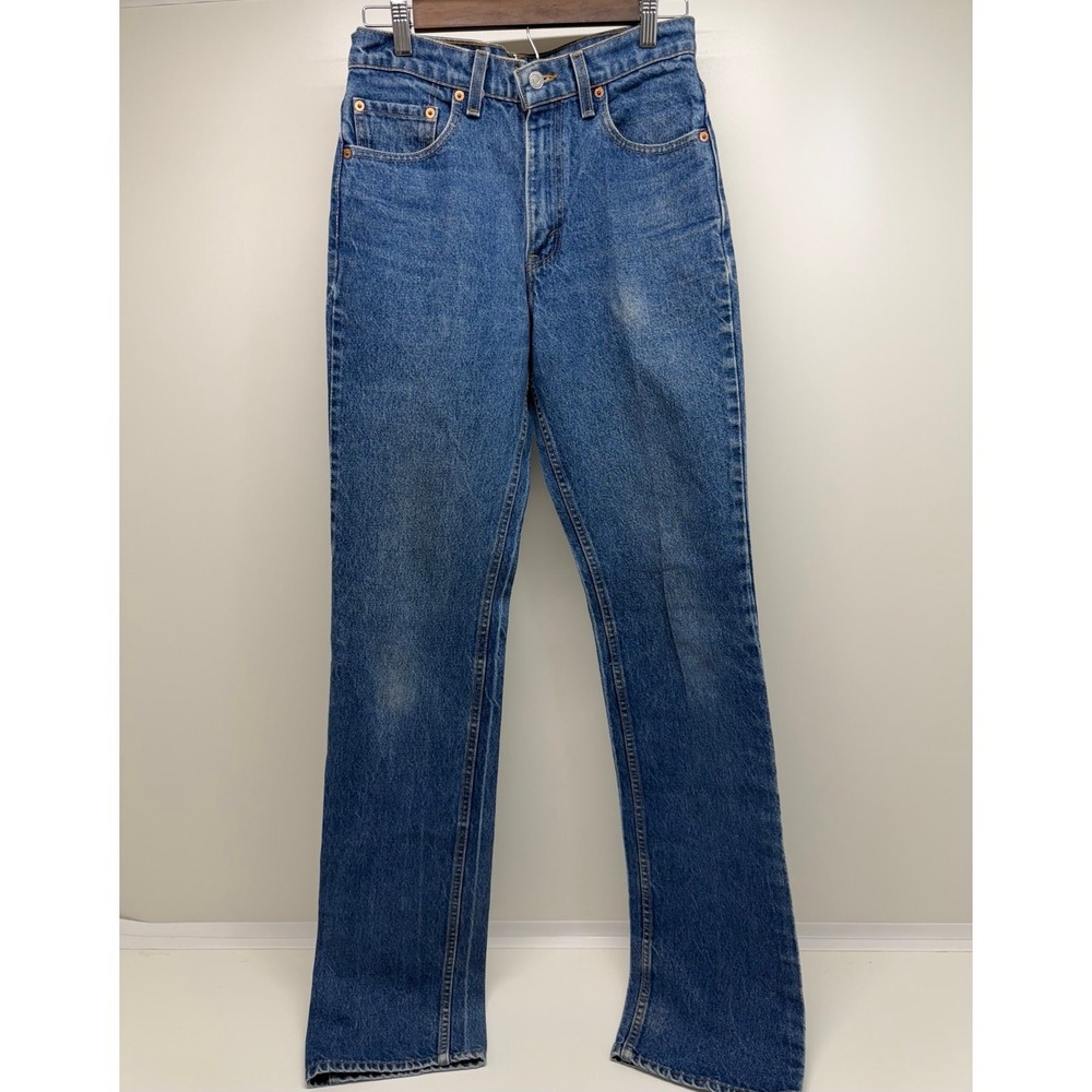 Vintage Levi's 517 Boot Cut Jeans 517-0217 90s Made in
USA Distressed Mens 38x30